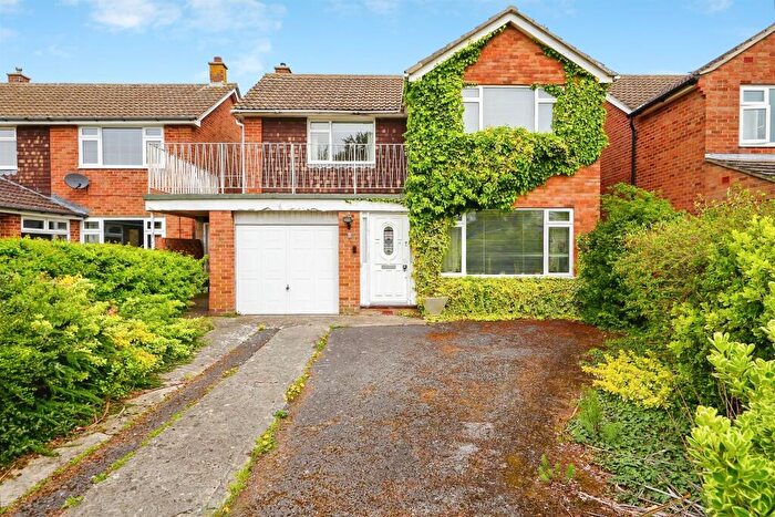 3 Bedroom Detached House For Sale In Icknield Close, Didcot, OX11