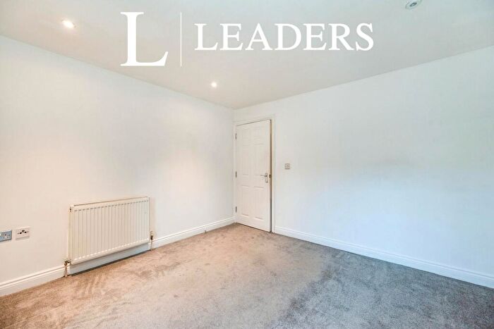 1 Bedroom Flat To Rent In Boyle Court, Claremont Road, Portsmouth, PO1