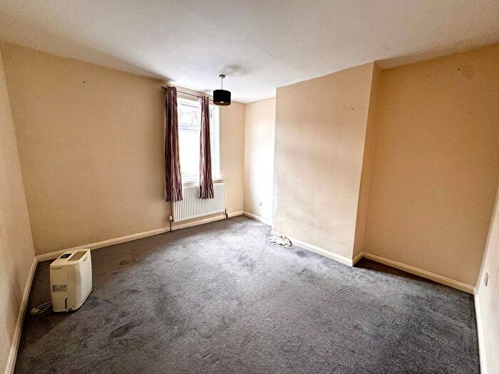 2 Bedroom End Of Terrace House To Rent In Margaret Street, Coalville, LE67