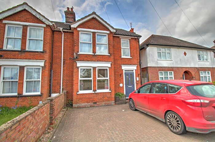 3 Bedroom Semi Detached House For Sale In Nacton Road, Ipswich, IP3