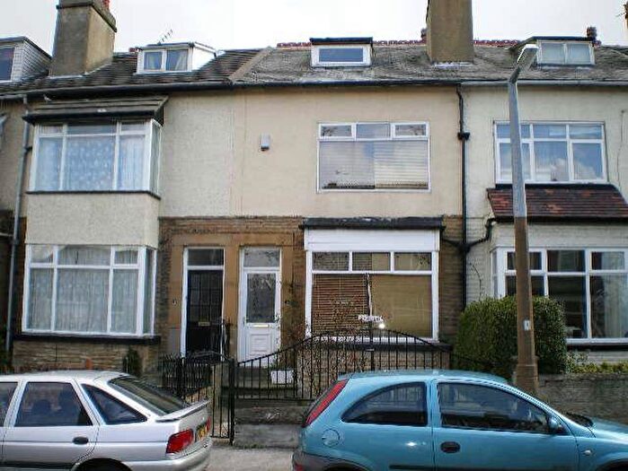 4 Bedroom Terraced House To Rent In Sandiford Terrace, Crossgates, Leeds, LS15