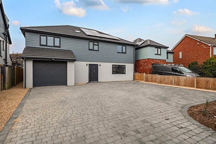 5 Bedroom Detached House For Sale In Whittucks Road, Hanham, Bristol, BS15