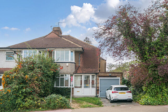 3 Bedroom Semi-Detached House For Sale In Pickhurst Lane, Hayes, BR2