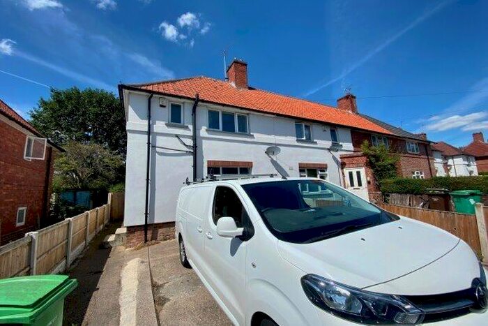 3 Bedroom Property To Rent In Beeston, Nottingham, NG9