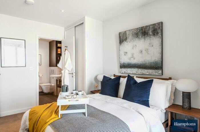 3 Bedroom Apartment To Rent In Ten Degrees, A George Street, Croydon, CR0