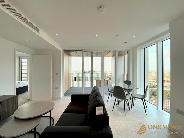 1 Bedroom Flat To Rent In Cendal Crescent, Bouchon Point, E1