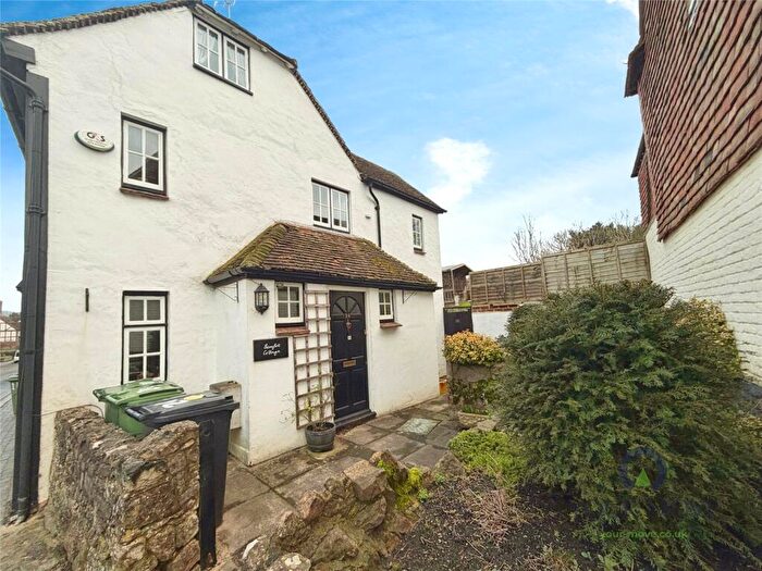 3 Bedroom End Of Terrace House For Sale In Eyhorne Street, Hollingbourne, Maidstone, Kent, ME17