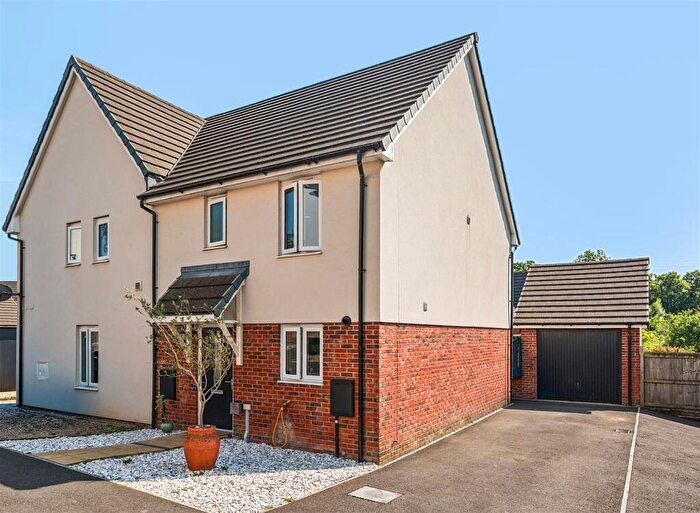 3 Bedroom Semi Detached House For Sale In Bonville Drive, Ivybridge, PL21