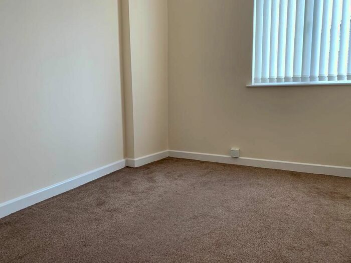 1 Bedroom Flat To Rent In Station Road, Carcroft, Doncaster, DN6