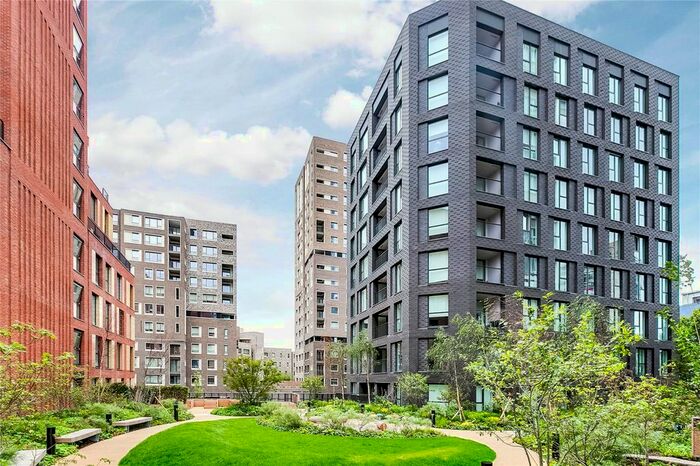 Studio To Rent In Deacon Street, London, SE17