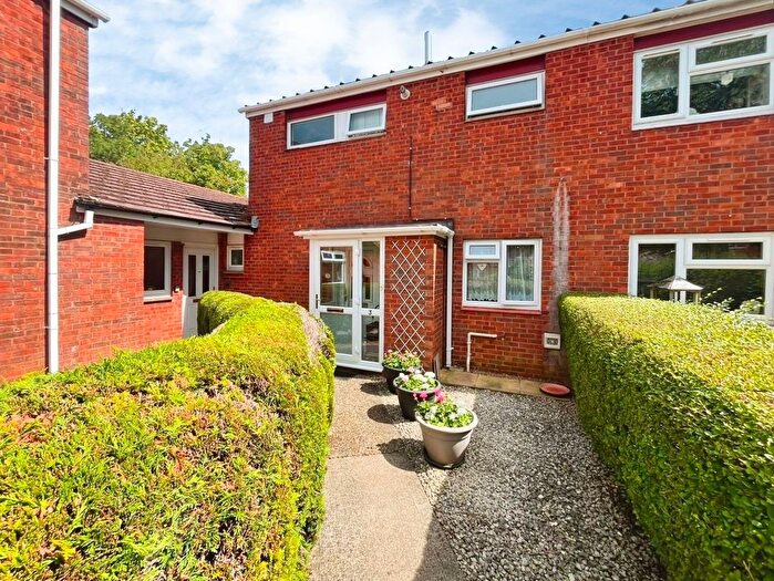 2 Bedroom Terraced House For Sale In Lehar Close, Basingstoke, Hampshire, RG22