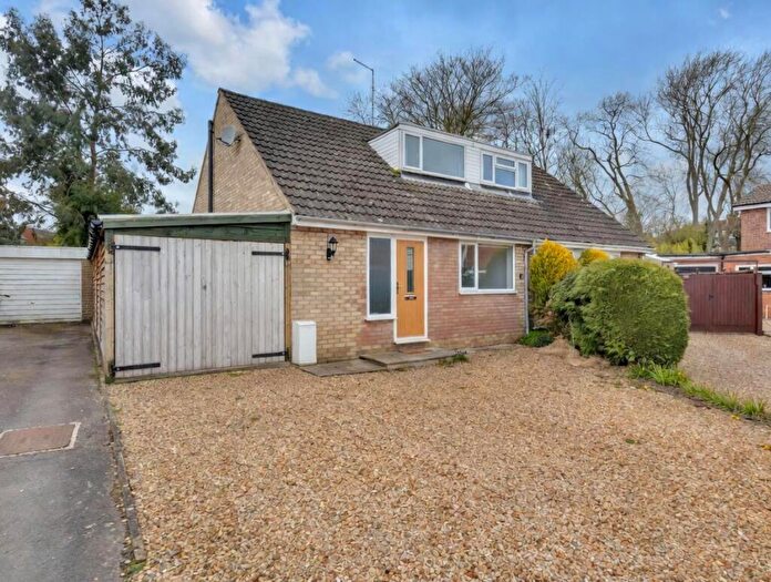 2 Bedroom Semi Detached House For Sale In Rookery Close, Kibworth, LE8