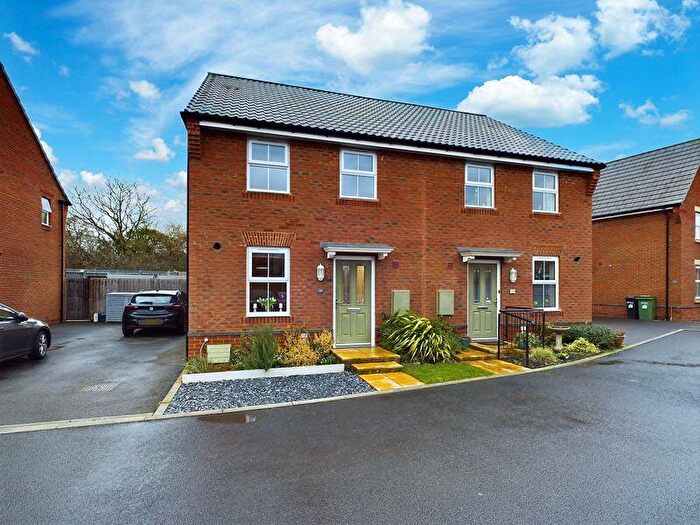 3 Bedroom Semi-Detached House For Sale In Charles Almond Close, Great Oldbury, GL10