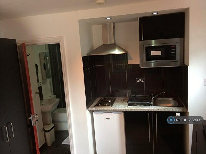 Studio To Rent In Coventry, Coventry, CV2