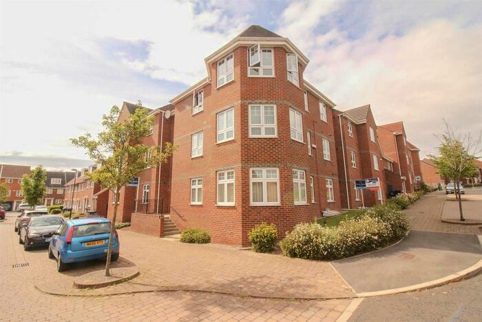 2 Bedroom Flat To Rent In Dowding Lane, Kenton NE3