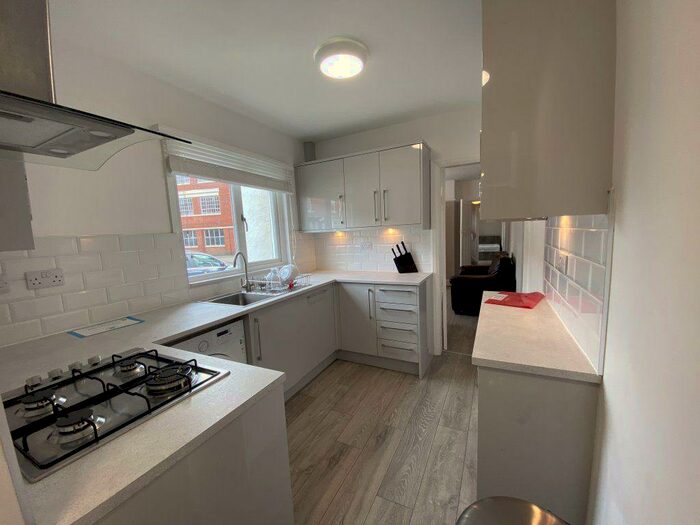 2 Bedroom House Of Multiple Occupation To Rent In Caldwell Street, Loughborough, LE11