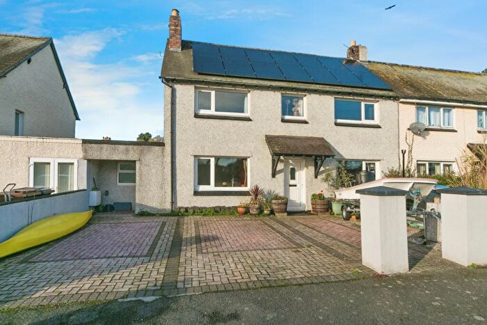 4 Bedroom Semi-Detached House For Sale In Tan Y Fron, Deganwy, Conwy, LL31