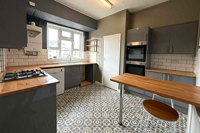 3 Bedroom Maisonette To Rent In Palmerston Road, Southsea Unfurnished, PO5