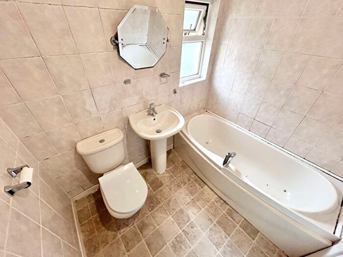 3 Bedroom Terraced House For Sale In Gwynan Road, Penmaenmawr, LL34