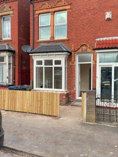 2 Bedroom Terraced House To Rent In Selsey Road, Birmingham B17