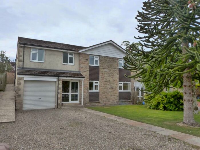 5 Bedroom Detached House To Rent In Birstwith Grange, Birstwith, HG3