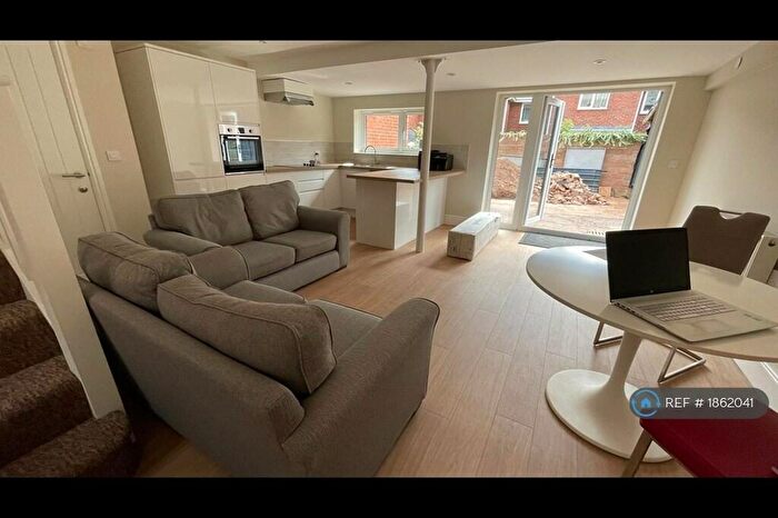 1 Bedroom Terraced House To Rent In Williams Court, Cullompton, EX15