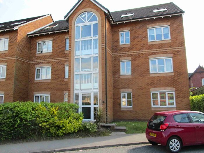 2 Bedroom Flat To Rent In Guest Street, Leigh, Greater Manchester, WN7