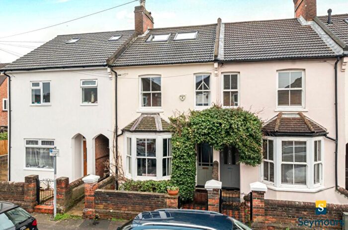 4 Bedroom Terraced House For Sale In Dapdune Road, Guildford, Surrey, GU1