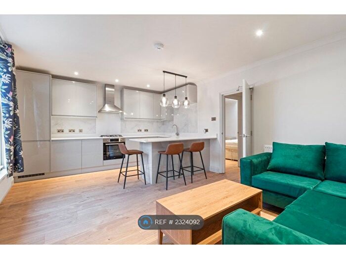 3 Bedroom Flat To Rent In Brecknock Road, London, N7