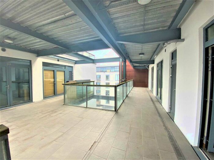 2 Bedroom Apartment To Rent In Roach Road, Fish Island, Bow, E3