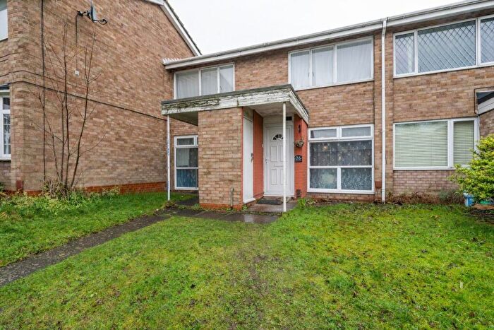 2 Bedroom Maisonette For Sale In Merryfield Close, Solihull, B92
