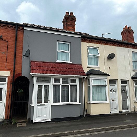 3 Bedroom Terraced House For Sale In Blakeland Street, Bordesley Green, Birmingham, B9