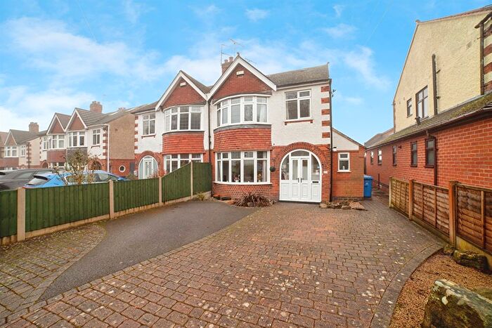 4 Bedroom Semi Detached House For Sale In Duffield Road, Derby, DE22