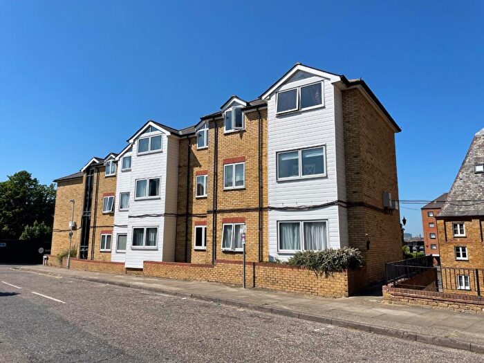 1 Bedroom Apartment To Rent In The Maltings, Clifton Road, Gravesend, Kent, DA11