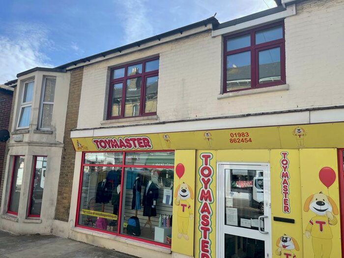 2 Bedroom Flat To Rent In Regent Street, Shanklin, PO37