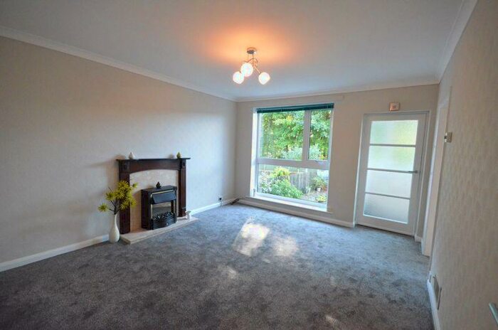 2 Bedroom Semi-Detached Bungalow To Rent In Barn Meadow Crescent, Rishton, BB1