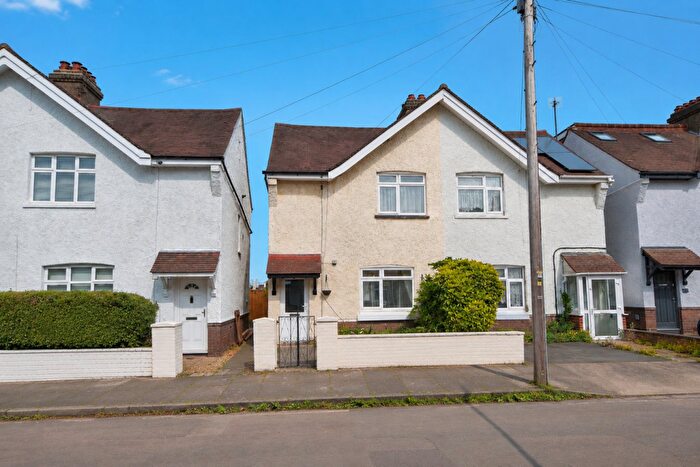 2 Bedroom Semi Detached House To Rent In Claughton Road, Northampton, NN4