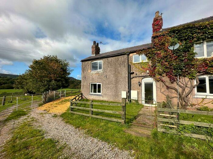 1 Bedroom Semi-Detached House To Rent In Leek Road, Macclesfield, SK11