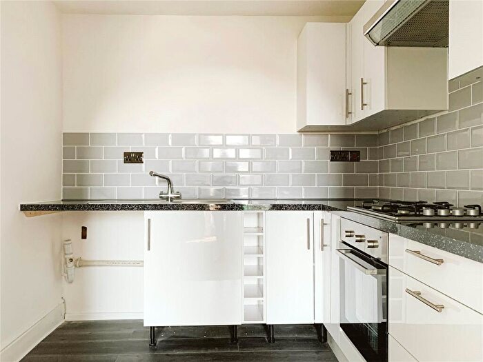 2 Bedroom Apartment To Rent In Claremont Road, Bishopston, Bristol, BS7