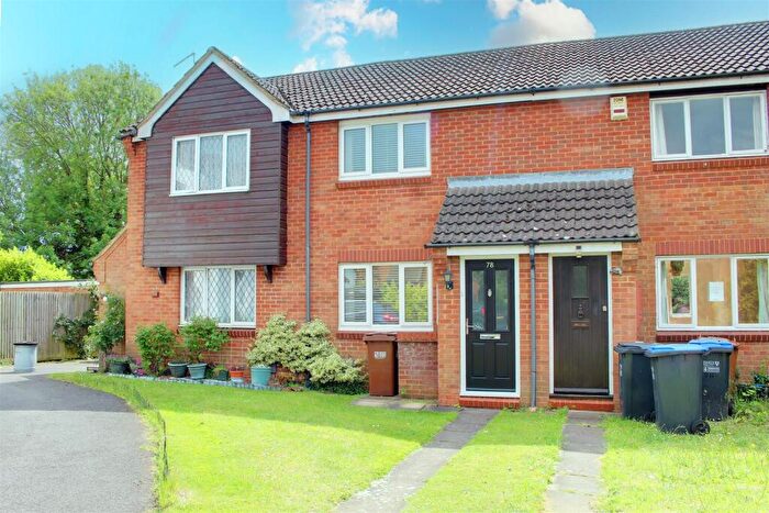 2 Bedroom Terraced House For Sale In Vincenzo Close, Welham Green, AL9