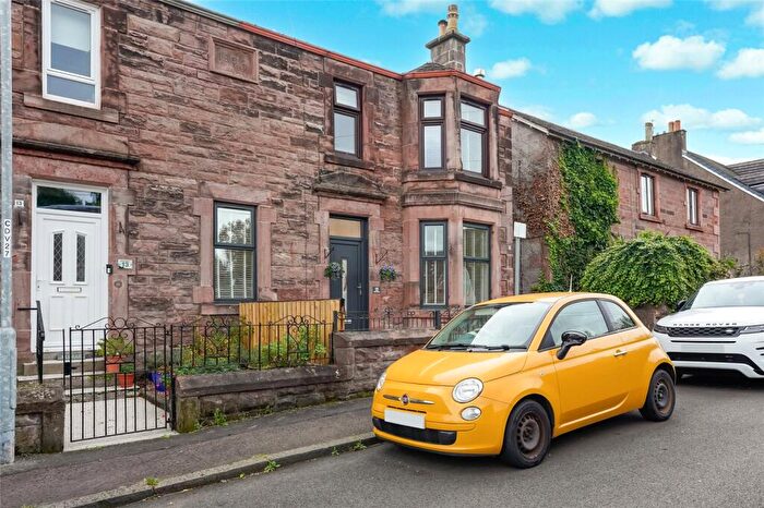 2 Bedroom Flat For Sale In North Street, Alloa, Clackmannanshire, FK10