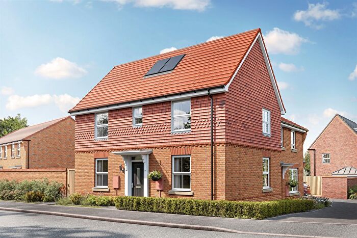 3 Bedroom Semi Detached House For Sale In Chaulden Meadows, Long Chaulden, Hemel Hempstead, HP1