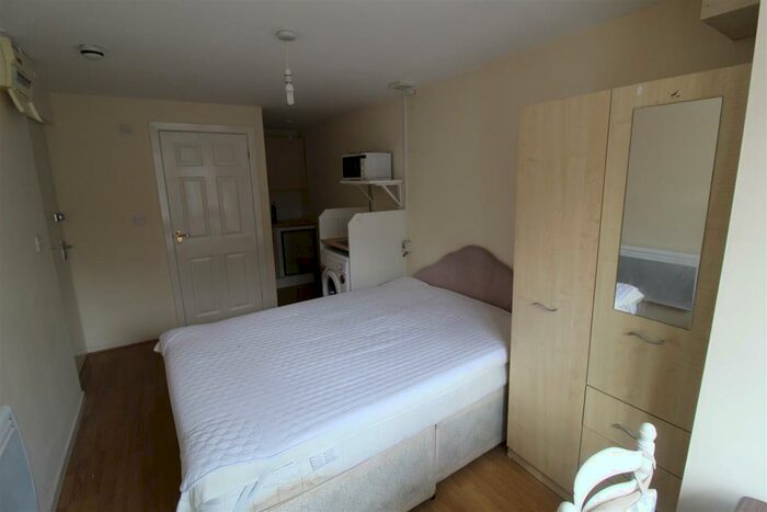 Studio To Rent In Bramble Street, Coventry, CV1