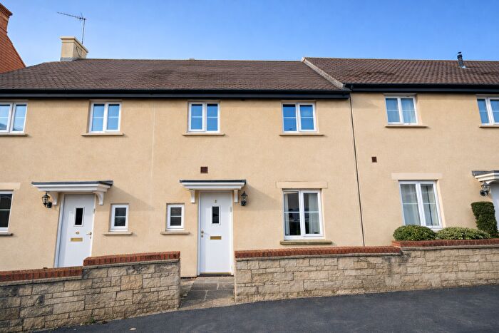 3 Bedroom Terraced House For Sale In Nursery Close, Wroughton, Swindon, SN4