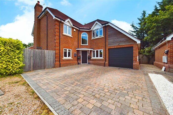 5 Bedroom Detached House For Sale In Oakley Drive, Burghfield Common, Reading, Berkshire, RG7