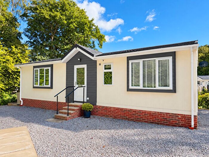 2 Bedroom Park Home For Sale In Goit Stock Lane, Harden, Bingley, BD16