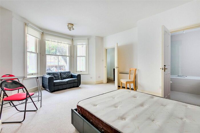 Studio To Rent In Philbeach Gardens, Earls Court, SW5