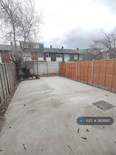 4 Bedroom Terraced House To Rent In Susannah Street, London, E14