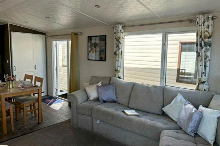 2 Bedroom Caravan For Sale In Pevensey Bay Holiday Park, Pevensey Bay, Eastbourne, East Sussex, BN24