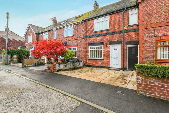 2 Bedroom Terraced House To Rent In Princes Place, Widnes, Cheshire WA8